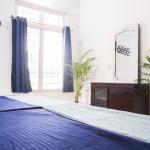 Room 3 - First Floor- King Size bedroom