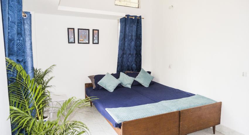 Room 4- First Floor Standard Double Bed