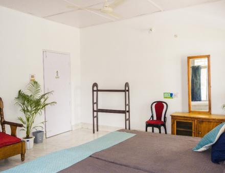 Room 1 - First Floor- Deluxe King Size Bedroom